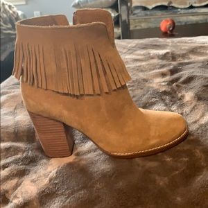 Suede boots